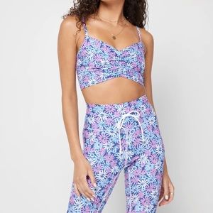 L*space Soren top and turner leggings oppose Daisy print size small
